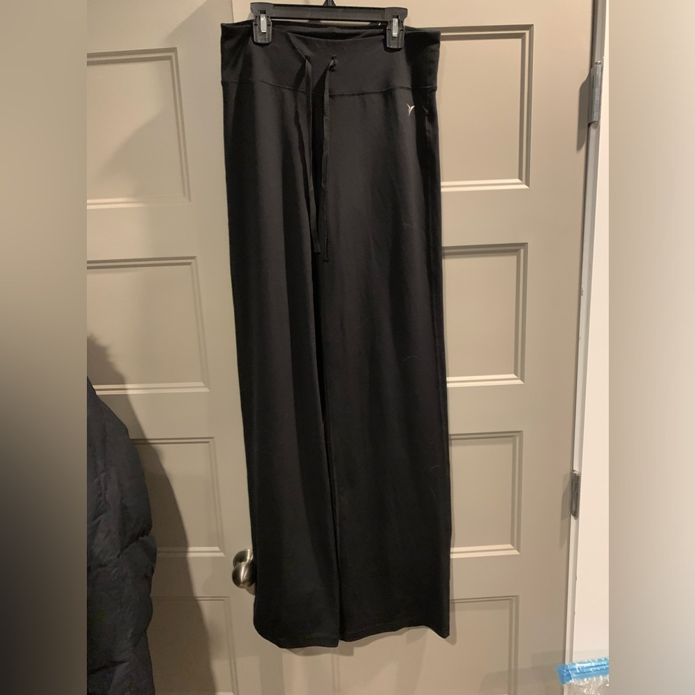 Old Navy Loose Yoga Pants size M TALL